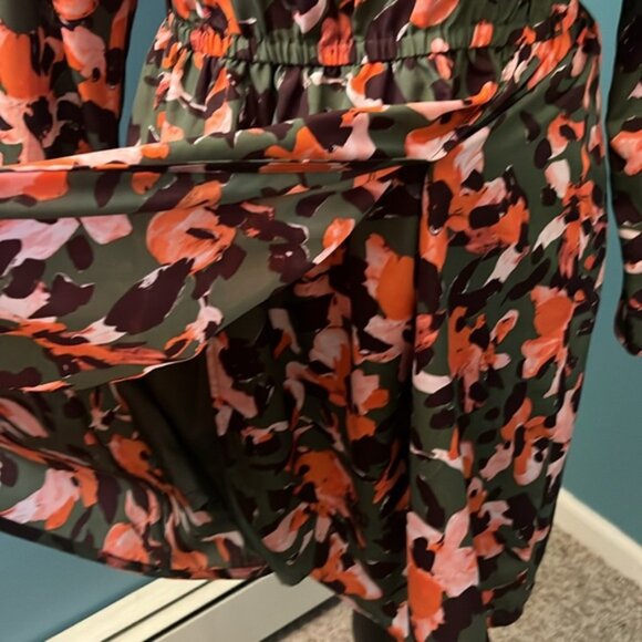 J Crew Floral Tulip Dress Size 8 - Picture 5 of 14